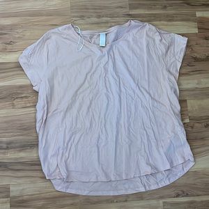 Light pink t shirt